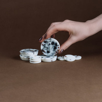 Forest berries scented wax rounds