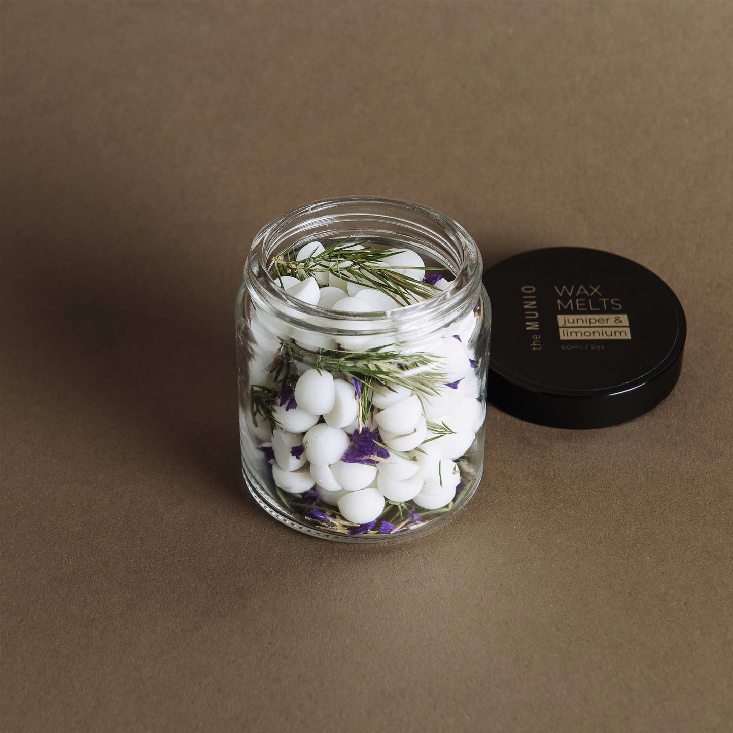 Juniper & limonium mini wax melts in glass votive
