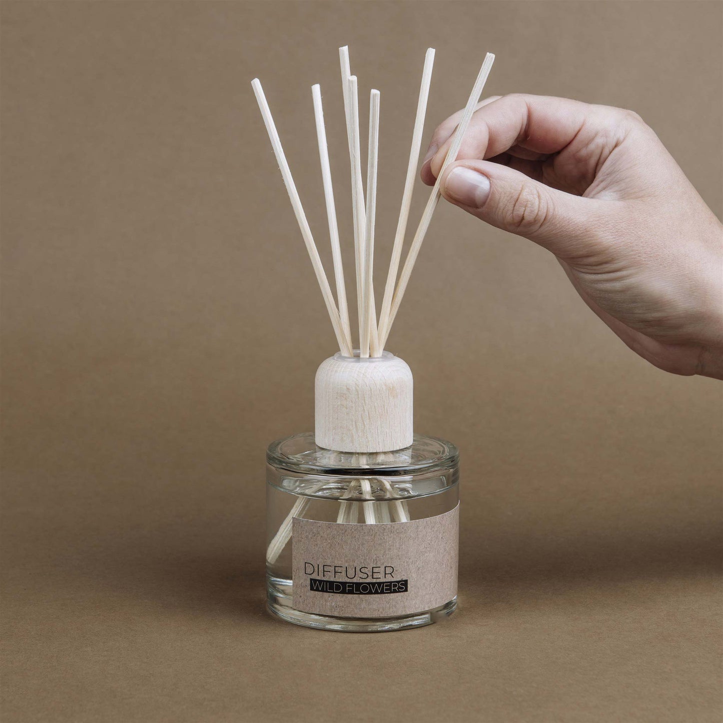 Wild flowers diffuser