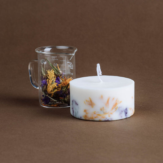 Wild flowers mini pillar candle
