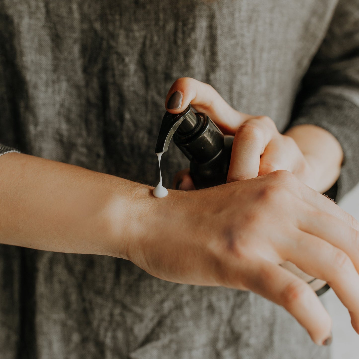 Heather organic hand lotion in 200ml black bottle